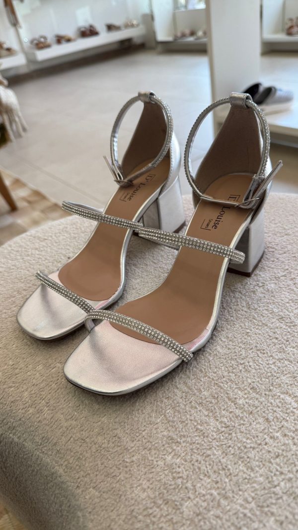 sandália d'louise sandália d'louise