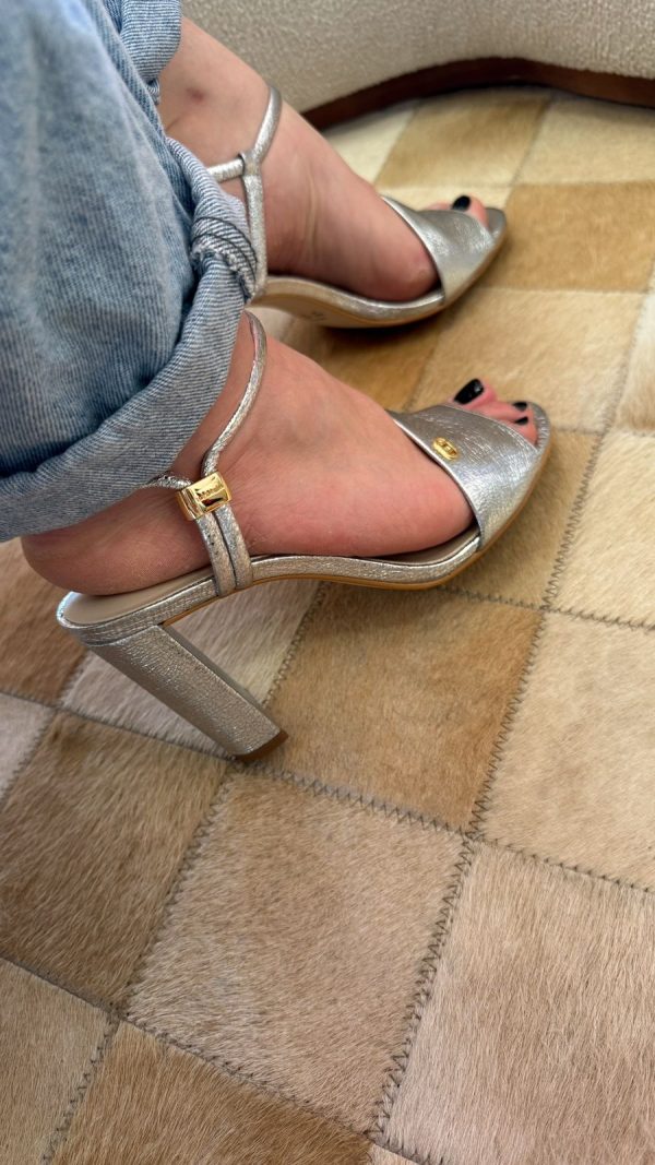 sandália luz da lua sandália luz da lua